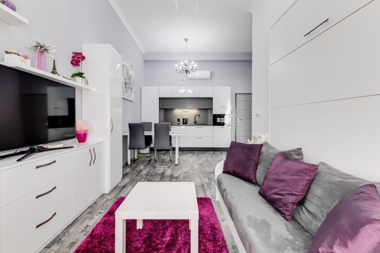 Apartment Thunovska 10 Прага Екстер'єр фото